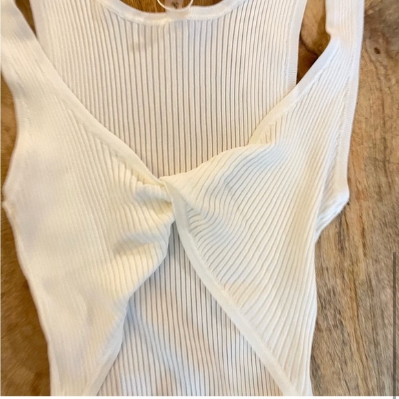 NWT - DEVON WINDSOR White Cutout Ribbed Midi Dress - Picture 8 of 10